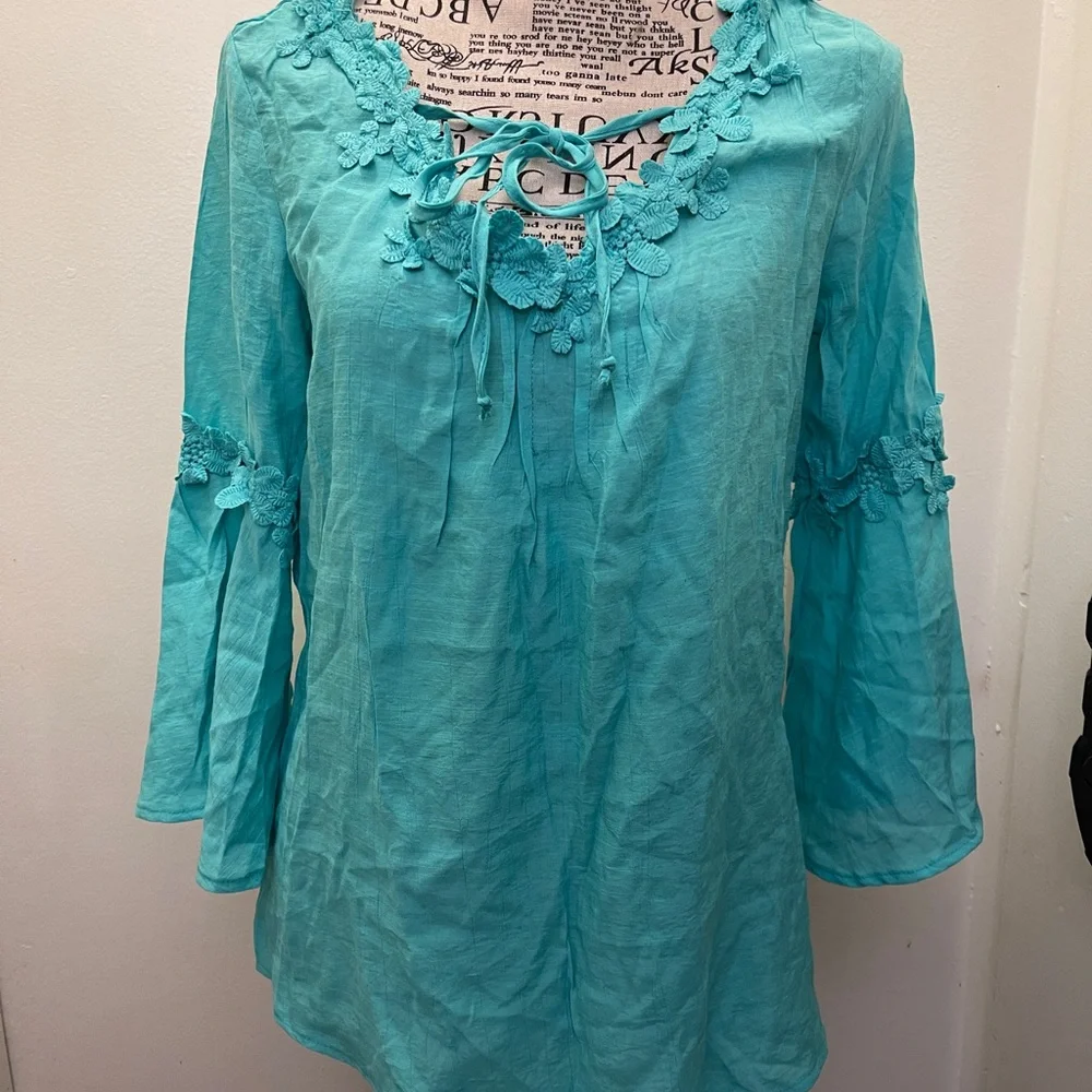 NY Collection Green 3/4 Sleeve Ruffled Tie Front Blouse - Picture 4 of 5